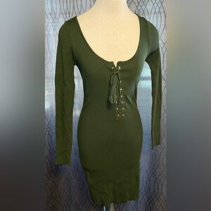 Hera Collection Size M Dress green  Long Sleeve Knit [G-46]